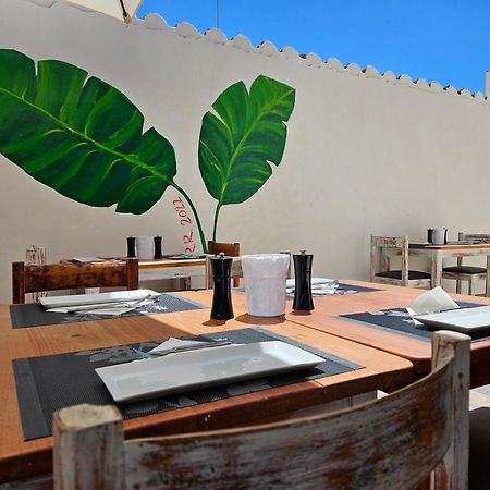 Seven Hostal Кала Миллор Экстерьер фото